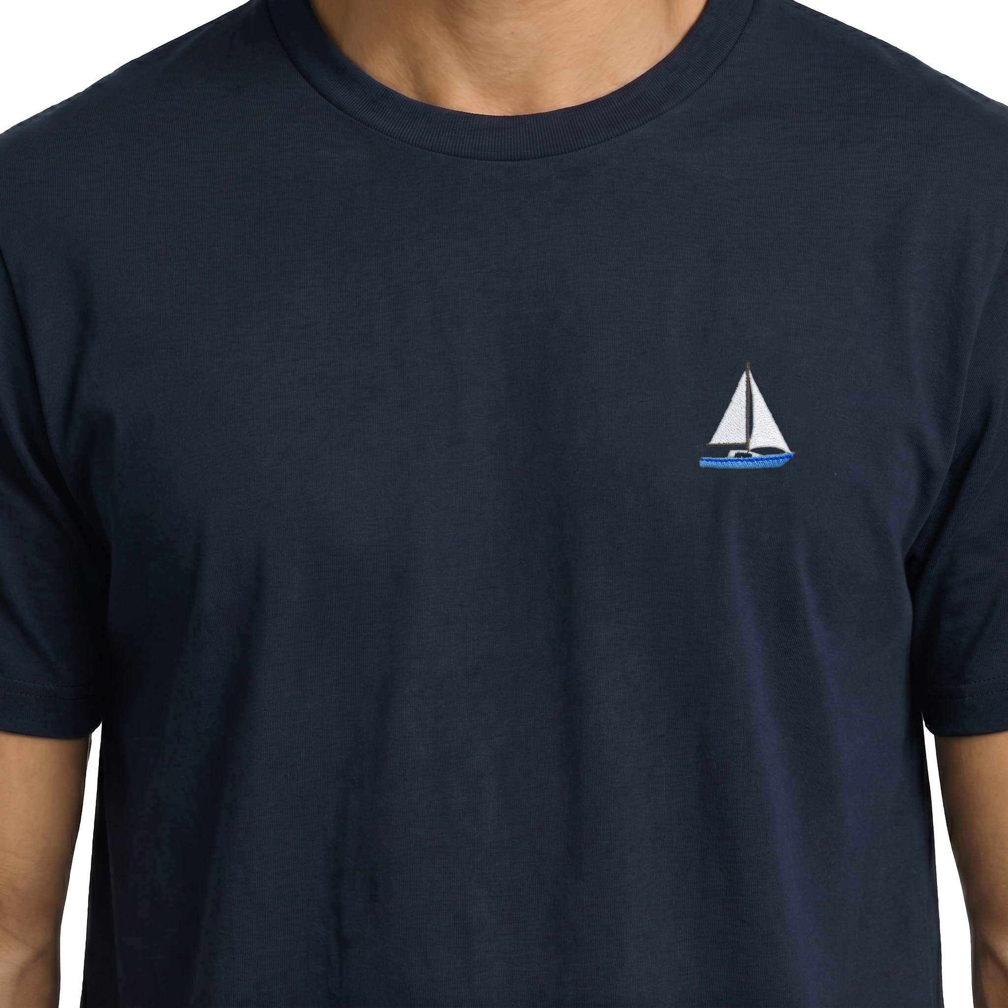 T-shirt brodé — Voilier